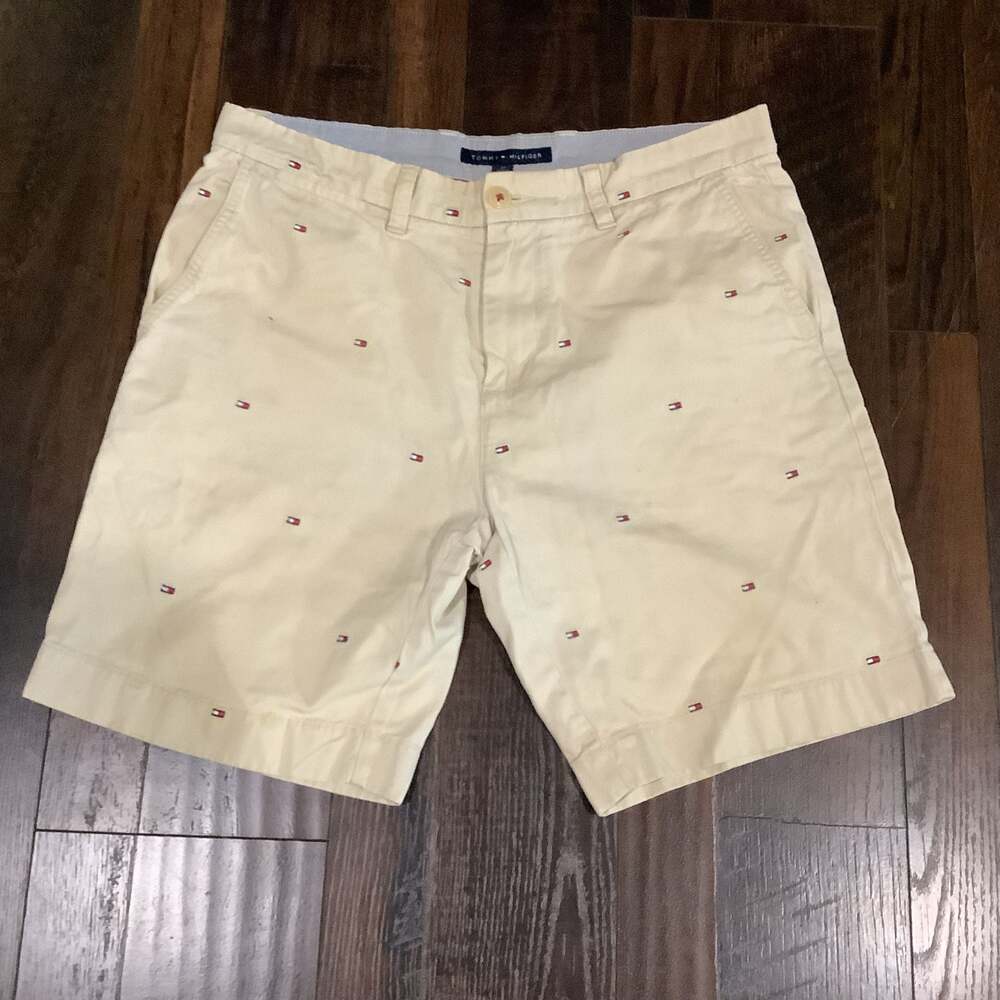 Tommy Hilfiger Men's Cream Flag Print Chino Shorts Size 32